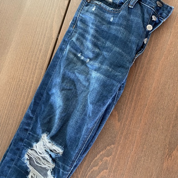 2 pairs of jeans (two American Eagle). - Picture 9 of 14
